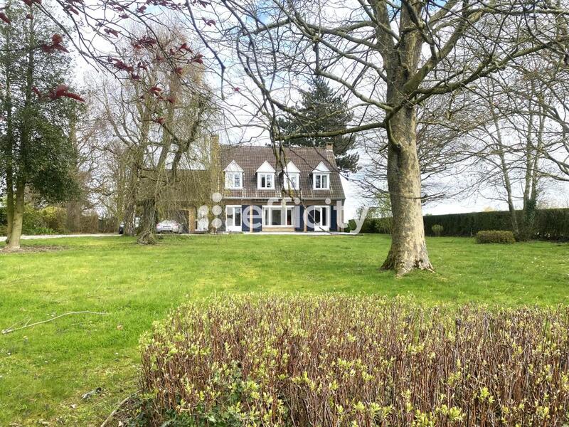 Maison - 176 m² - 7 pièces