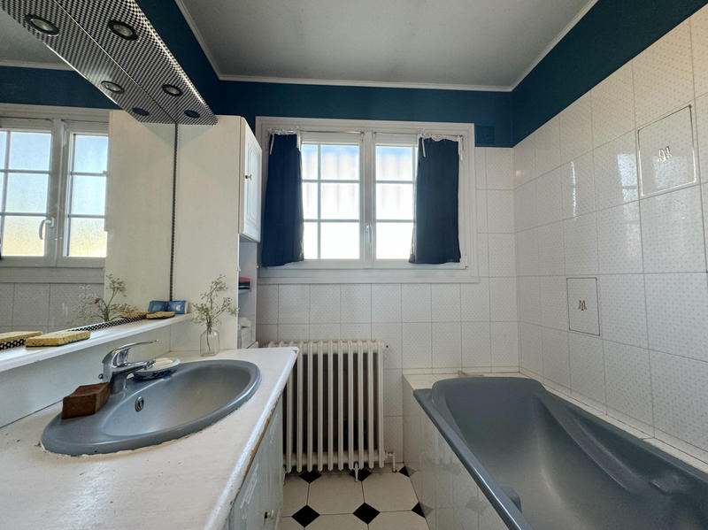 Maison - 178 m² - 7 pièces