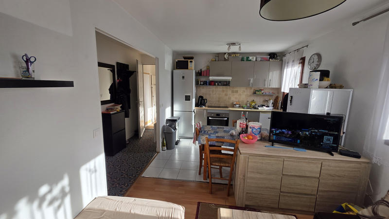 Maison - 145 m² - 9 pièces