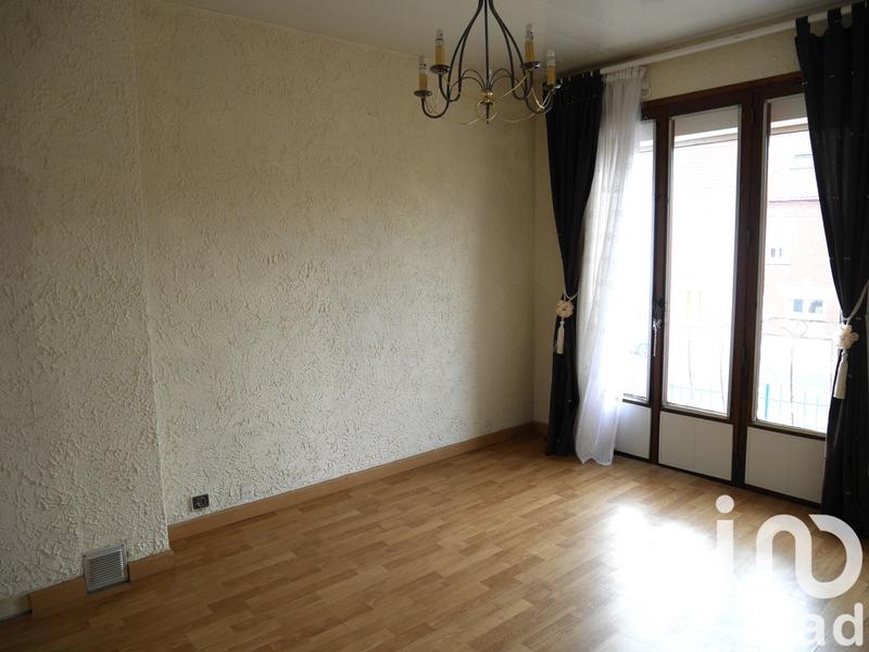 Maison - 98 m² - 3 pièces