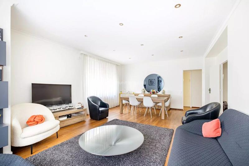 Appartement - 138 m² - 5 pièces