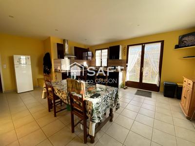 Maison - 132 m² - 4 pièces