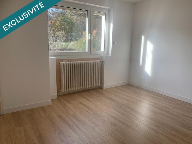 Maison - 210 m² - 7 pièces