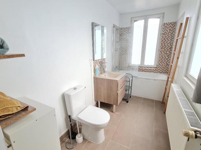 Maison - 147 m² - 6 pièces