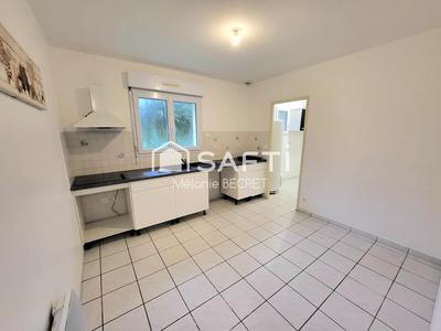 Maison - 92 m² - 4 pièces