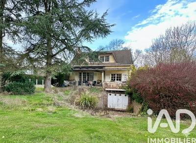 Maison - 111 m² - 5 pièces