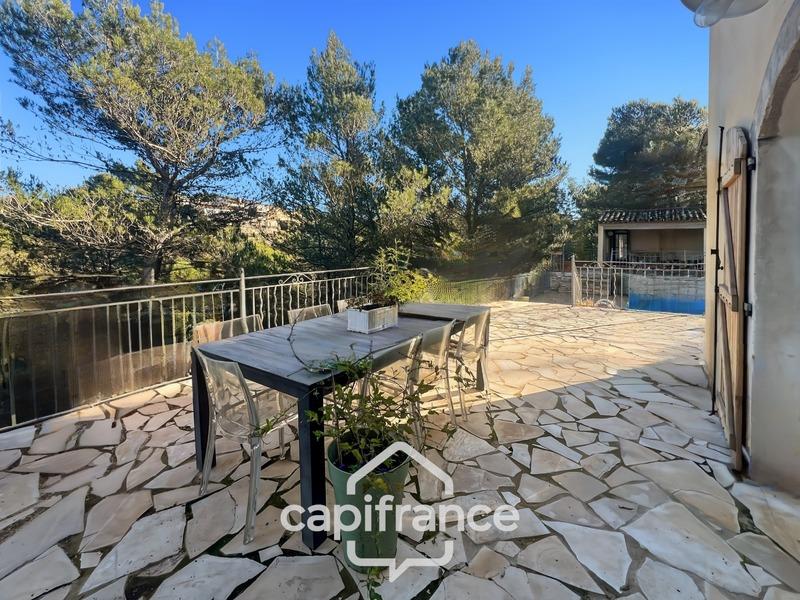 Villa - 290 m² - 8 pièces