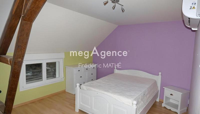 Maison - 210 m² - 6 pièces