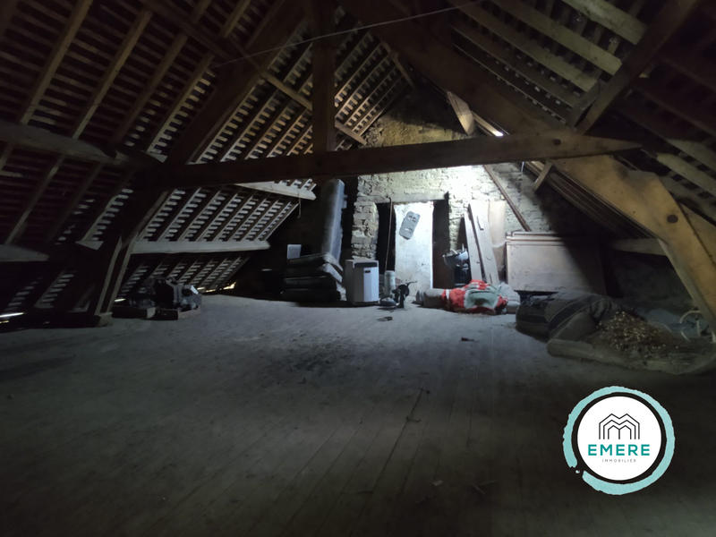 Maison ancienne - 200 m² - 4 pièces