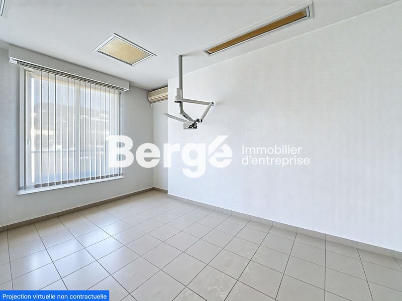 Bureau - 55 m² - 2 pièces