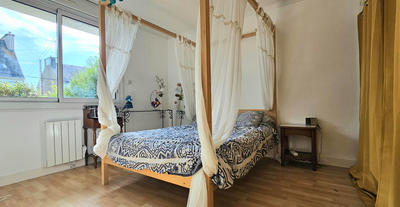 Maison - 147 m² - 7 pièces