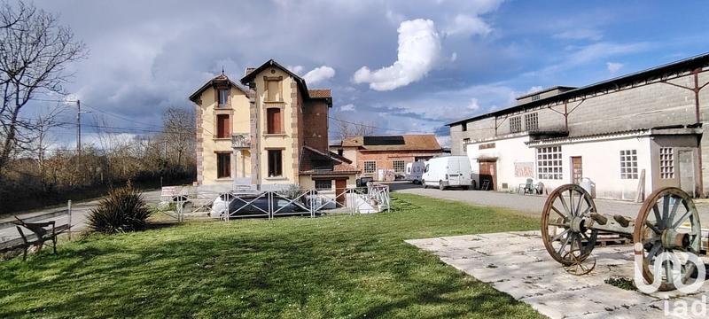 Maison - 5 000 m² - 7 pièces