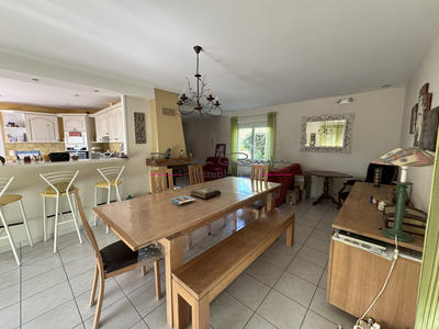Maison - 156 m² - 6 pièces
