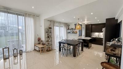 Maison contemporaine - 155 m² - 6 pièces