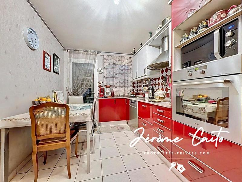 Maison - 103 m² - 4 pièces