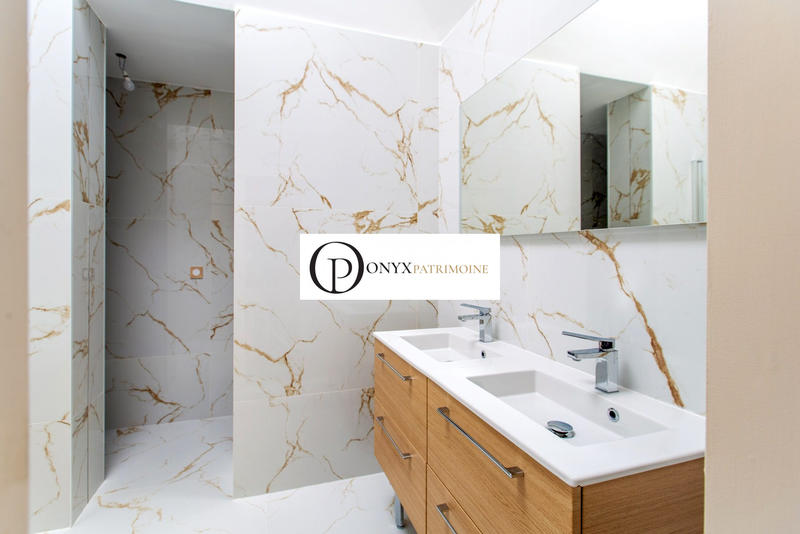 Appartement - 153 m² - 4 pièces