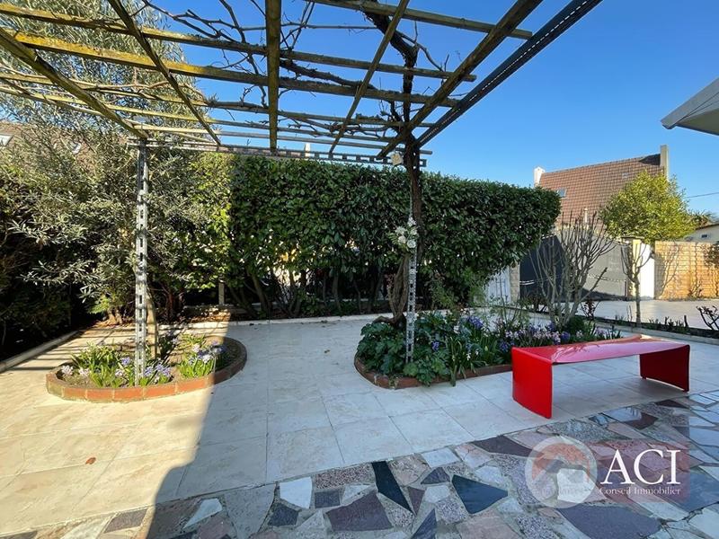 Maison - 125 m² - 6 pièces