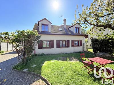 Maison - 155 m² - 8 pièces