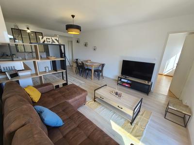 Appartement - 84 m² - 5 pièces