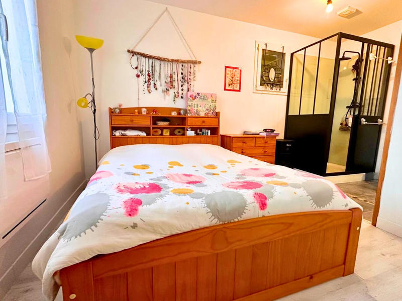 Maison - 170 m² - 9 pièces