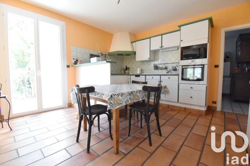 Maison - 180 m² - 7 pièces