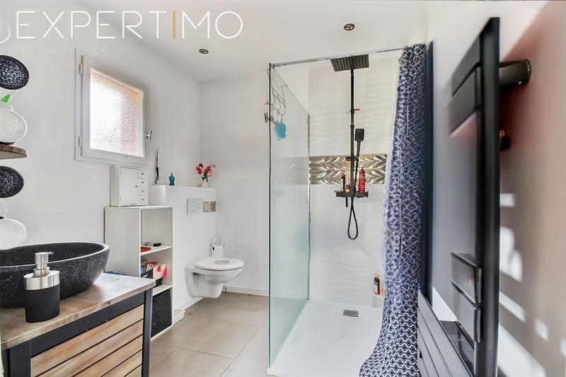 Villa - 133 m² - 5 pièces