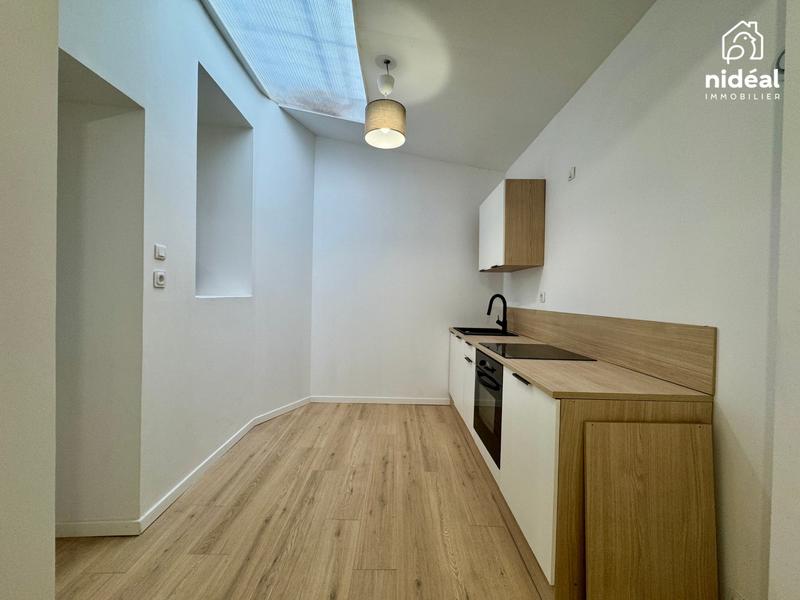 Maison - 95 m² - 5 pièces