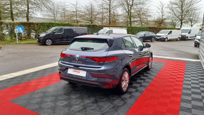 Renault Mégane IV Berline tce 140 edc fap - 21n business