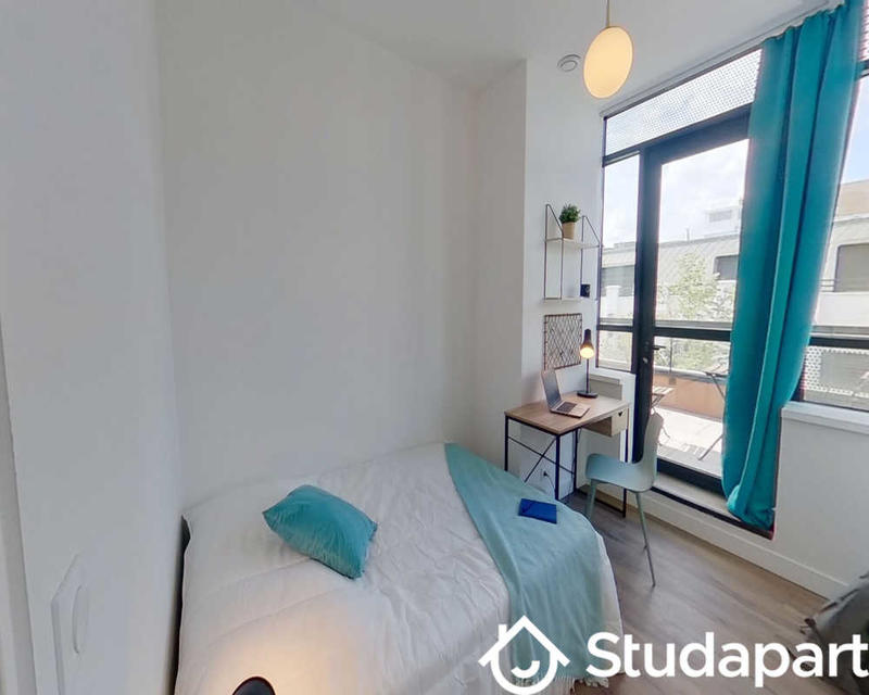 Chambre - 43 m² - 1 pièce