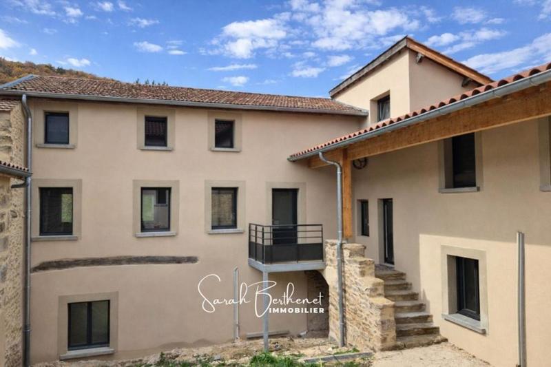 Appartement - 100 m² - 4 pièces