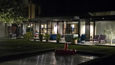 Maison - 292 m² - 10 pièces