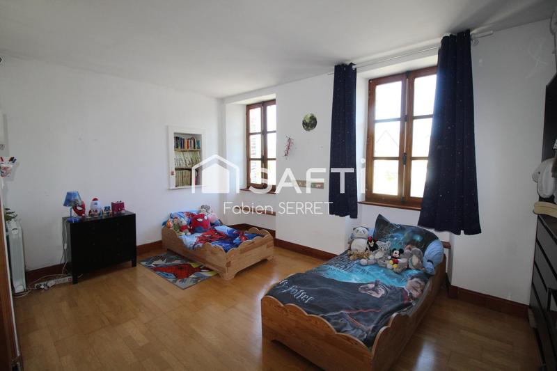 Maison - 193 m² - 8 pièces