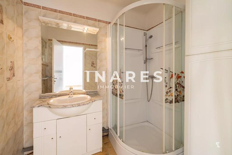 Appartement - 77 m² - 4 pièces