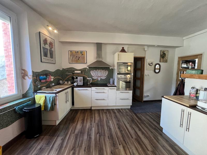 Maison de village - 270 m² - 6 pièces