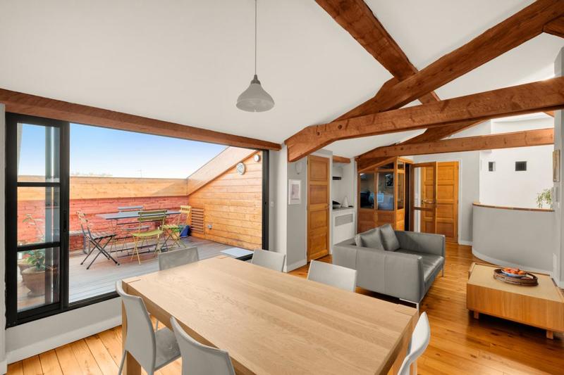 Loft - 125 m² - 5 pièces