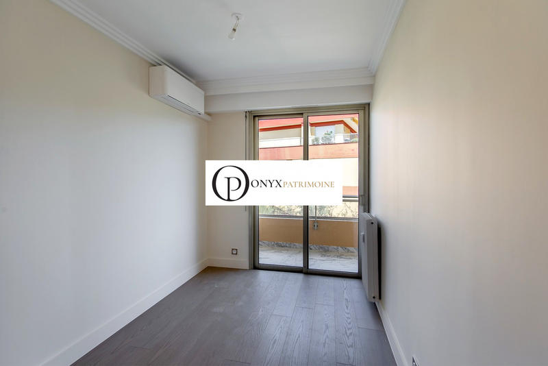 Appartement - 153 m² - 4 pièces