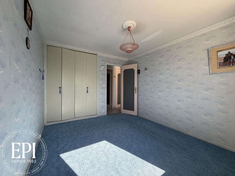 Maison - 158 m² - 9 pièces