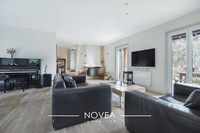 Maison - 131 m² - 6 pièces