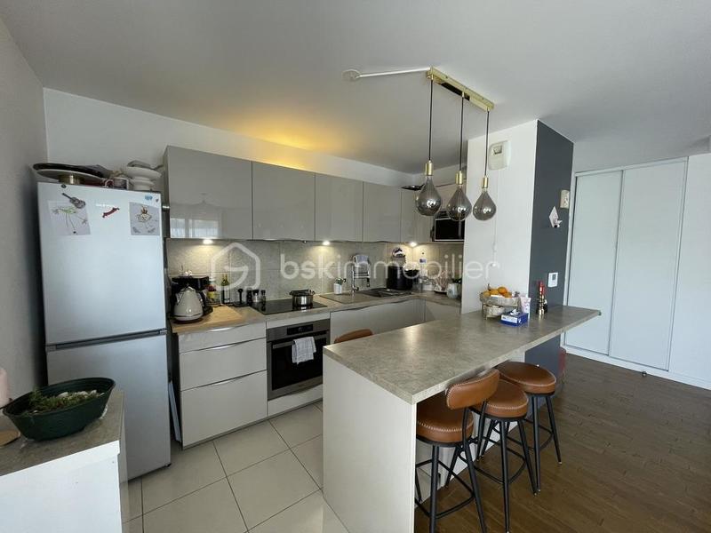 Appartement - 64 m² - 3 pièces