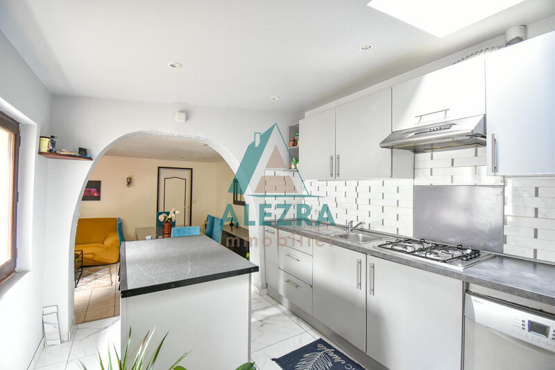 Maison - 79 m² - 4 pièces