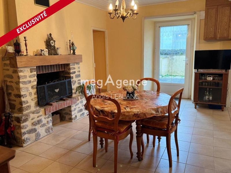 Maison - 98 m² - 4 pièces