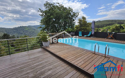 Châlet - 72 m² - 4 pièces