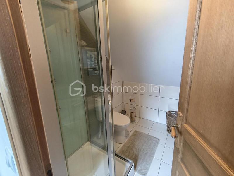 Maison - 245 m² - 7 pièces