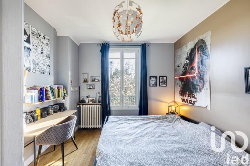 Maison - 137 m² - 8 pièces