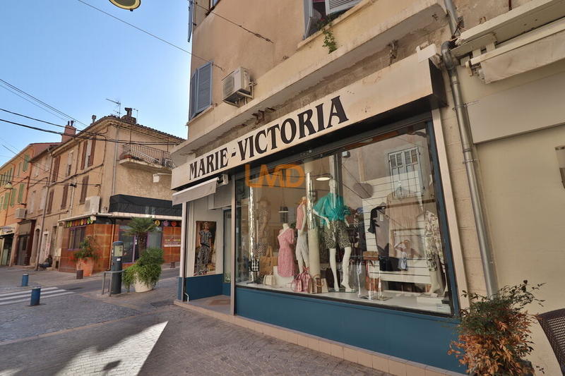 Local commercial - 28 m² - 1 pièce