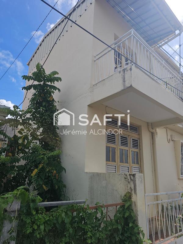 Maison - 100 m² - 6 pièces