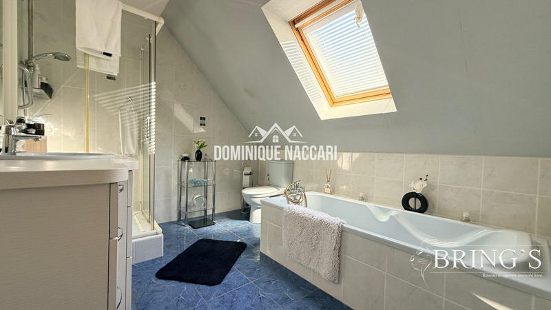 Maison contemporaine - 125 m² - 5 pièces