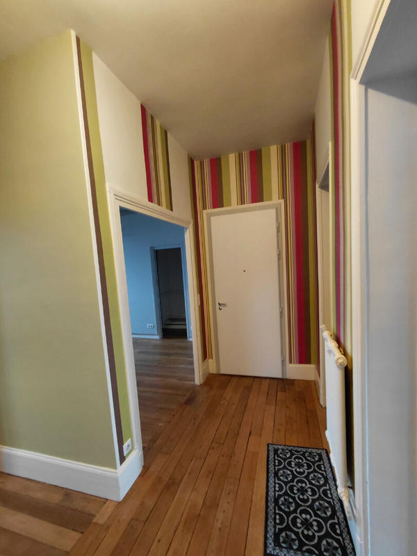 Appartement - 81 m² - 3 pièces