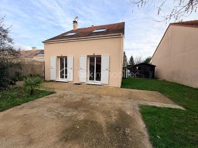 Maison - 114 m² - 5 pièces