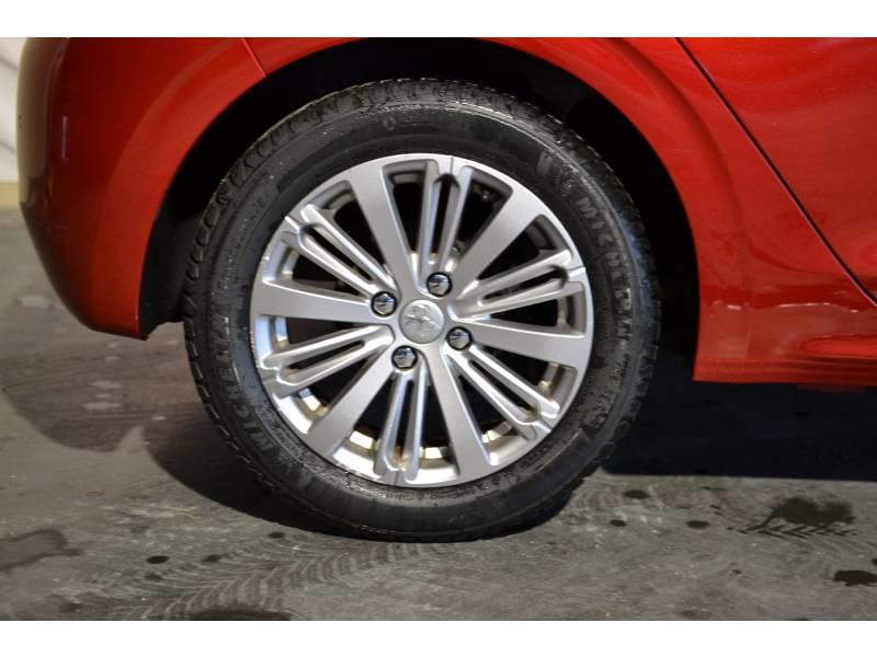 Peugeot 208 PureTech 82ch s&amp;S Bvm5 Allure